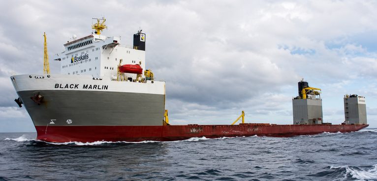 ships ships